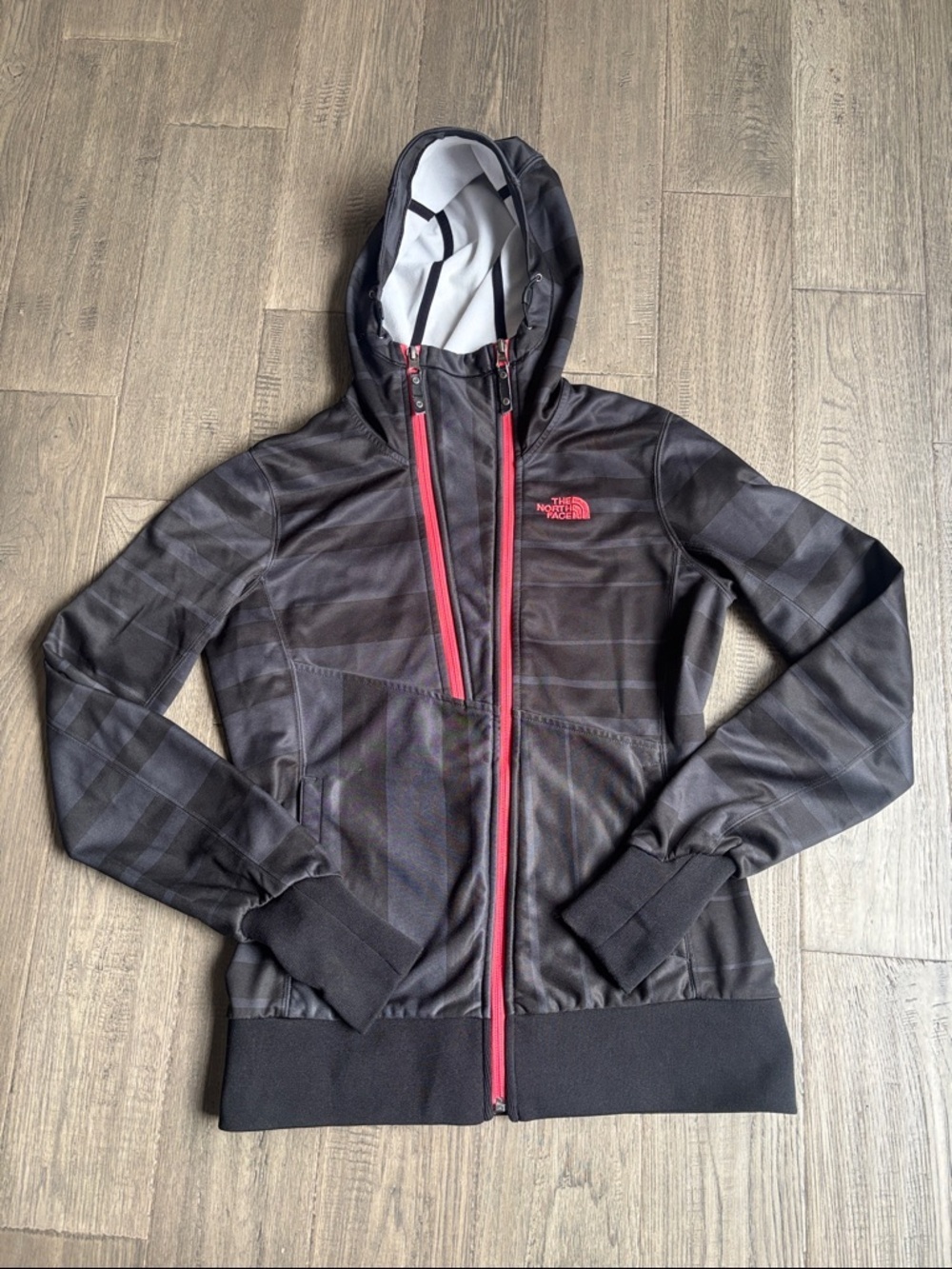 The North Face | Thatch Asymmetrical Zip Hoodie Black Red Accents Size Small